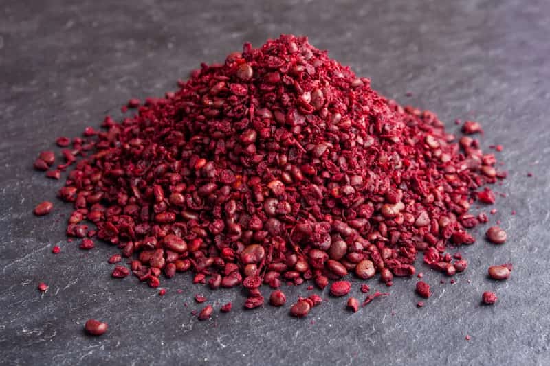 سماق تویسرکان آسیاب تازه با عطر قوی و دلپذیر